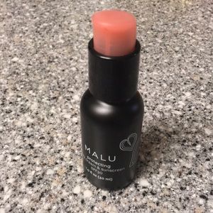 Malu protecting day cream and sunscreen spf 30